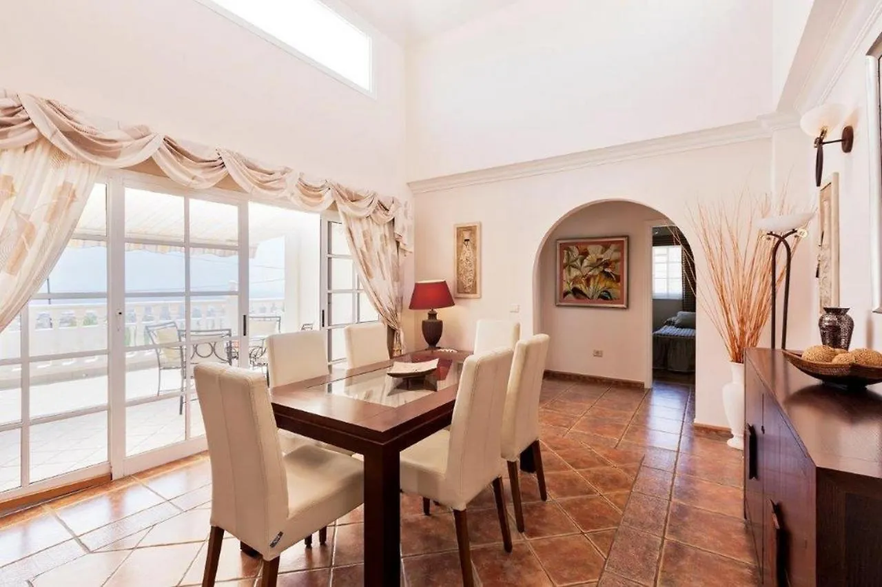 Villa Montana Arona  Spain