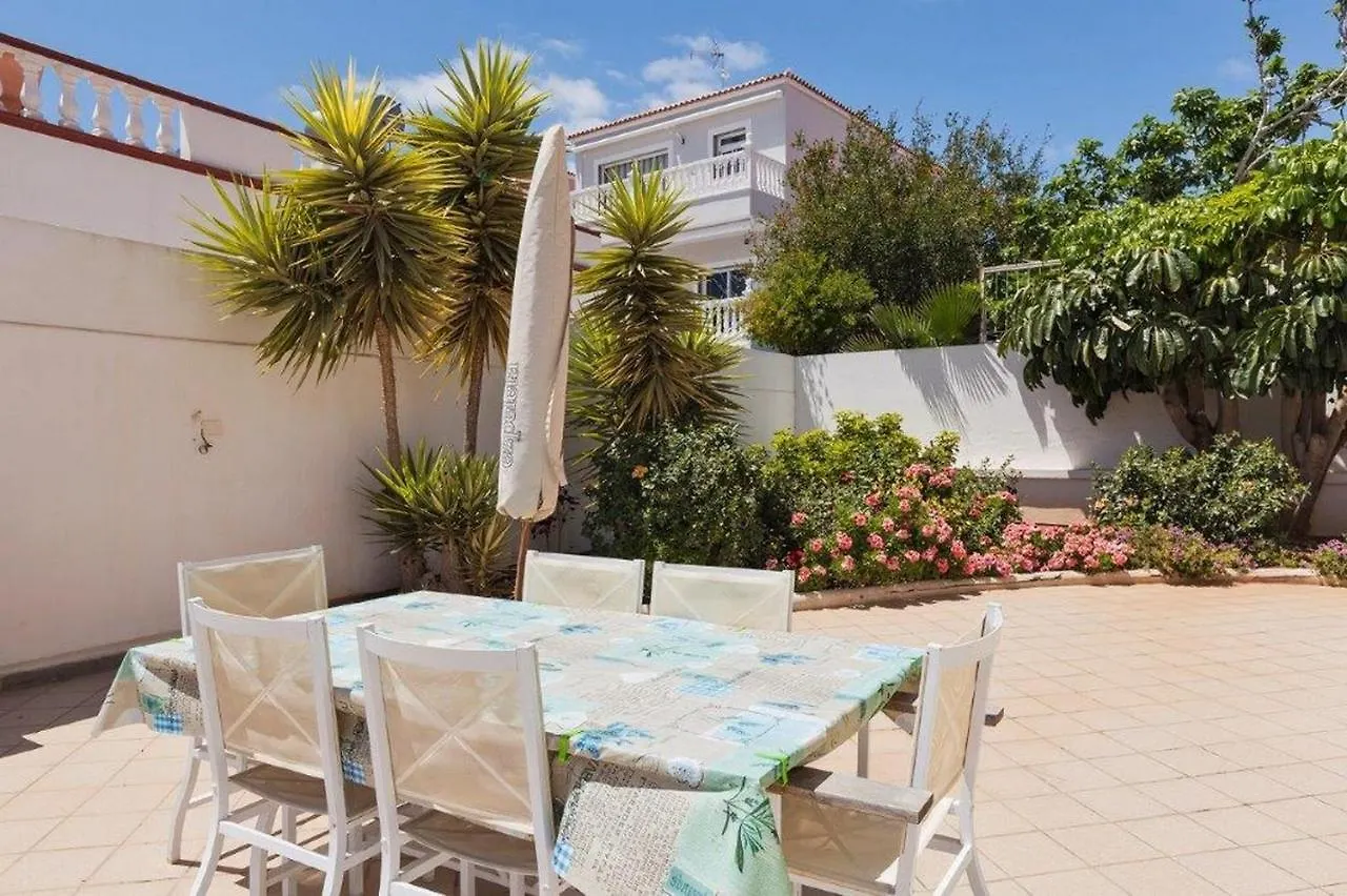 Villa Montana Arona  0*, Arona (Tenerife) Spain